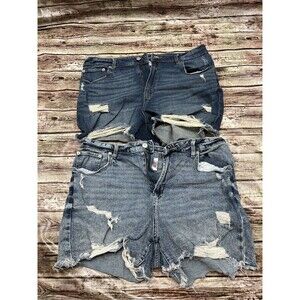 Lot Of 2 Pairs No Boundaries Women's Distressed Blue Jeans Denim Shorts Size 17